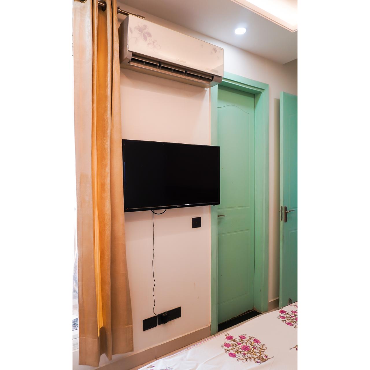 Bedroom 2 - Main view